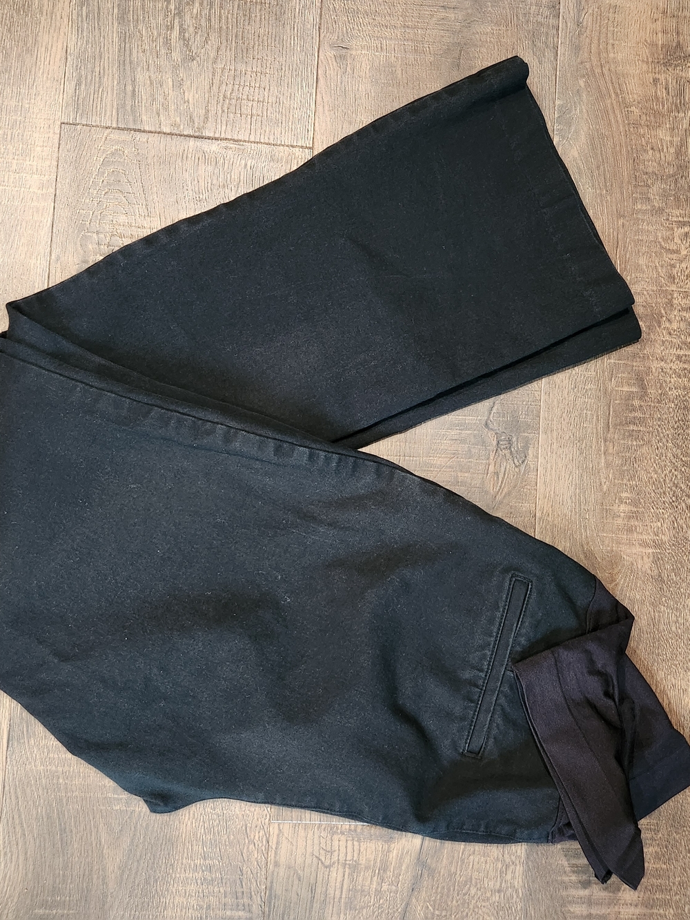 Old Navy Black Maternity Pixie Flare Pants